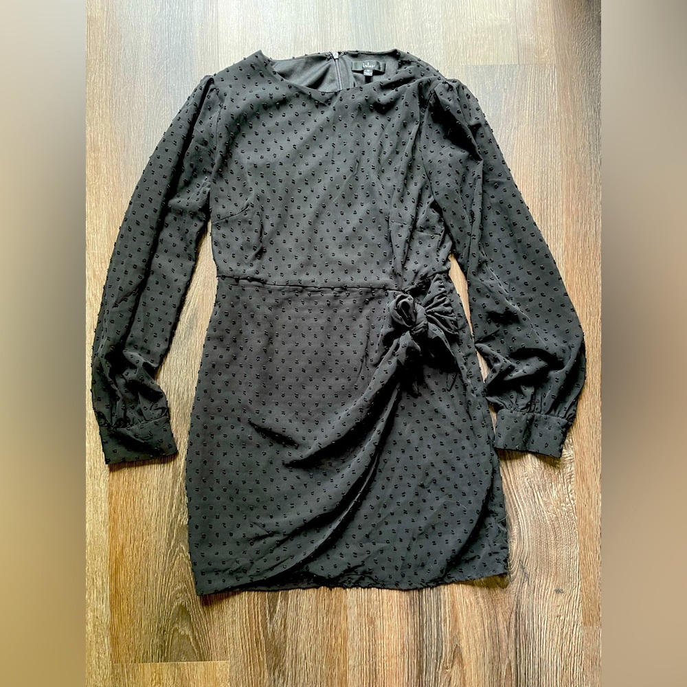 Lulus size Medium black long sleeve dress